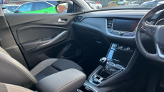 Vauxhall Grandland X 1.2 Turbo SRi Nav 5dr Petrol Hatchback